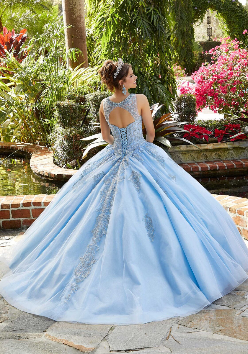 Embroidered and Crystal Beaded Tulle Quinceañera Dress – sweet ceremonias