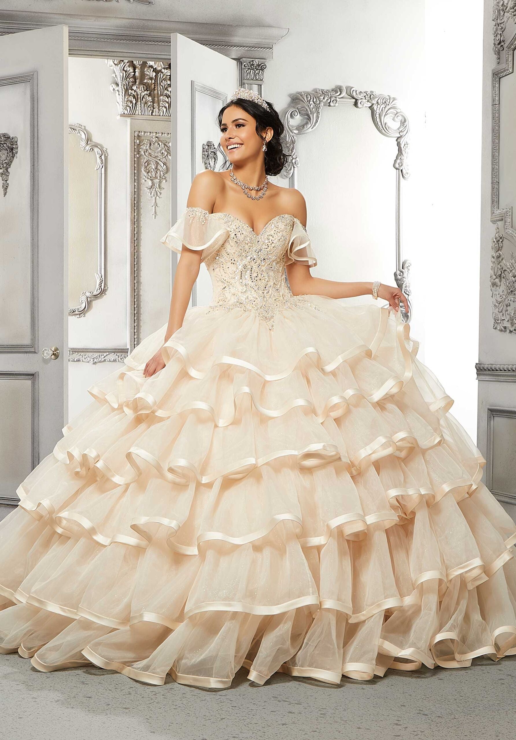 Crystal Beaded Embroidered Flounced Quinceañera Dress